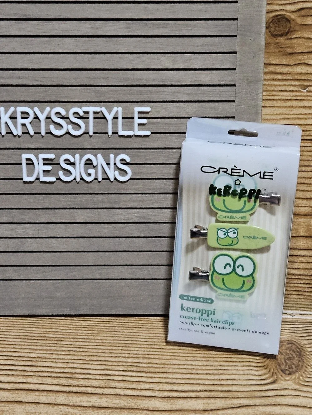 Keroppi Creme Shop Crease Free Hair Clips